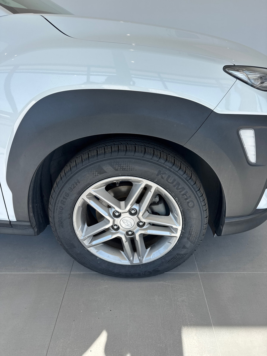 2018 Hyundai KONA OS Active SUV Image 12