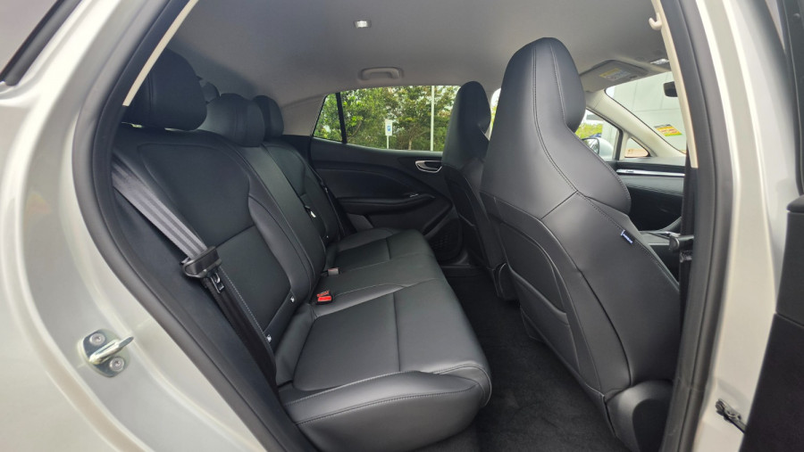 2026 MG MG4 EV Urban AH4E Essence 43 Hatch Image 18