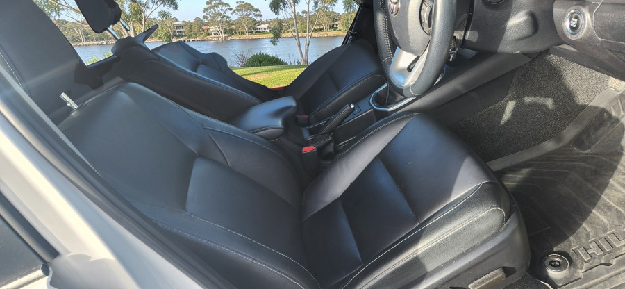 2022 Toyota HiLux GUN126R SR5 Ute Image 11