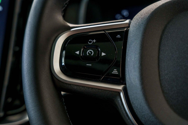 2026 Volvo XC90 L Series Black Edition SUV Image 19