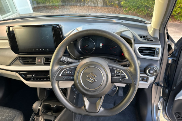 2025 Suzuki Swift Hybrid UZ Hybrid Hatch Image 11