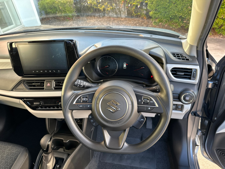 2025 Suzuki Swift Hybrid UZ Hybrid Hatch Image 11