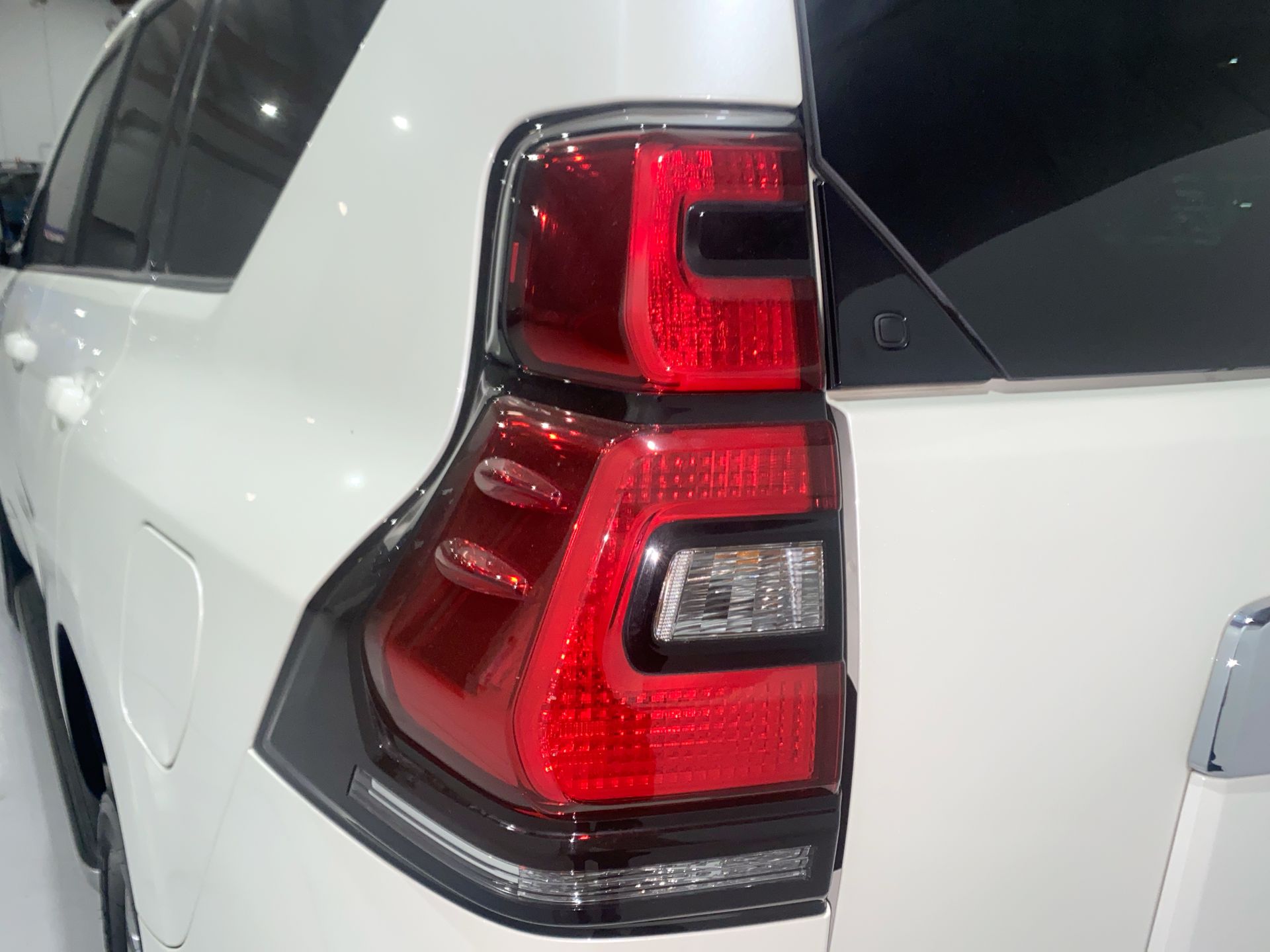 2018 Toyota LandCruiser Prado GDJ150R VX Wagon Image 26