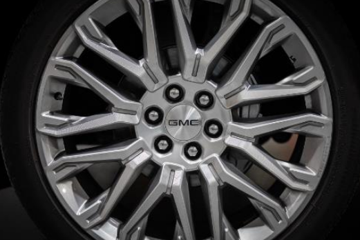 Chrome Lug Nuts
