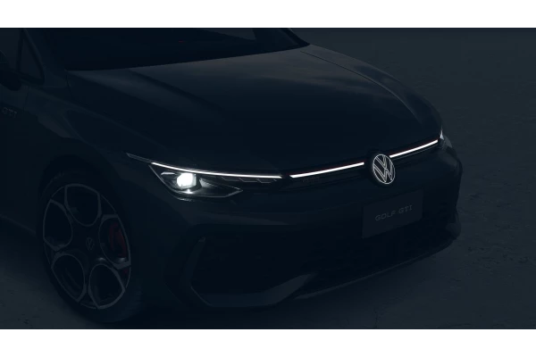 2026 Volkswagen Golf 8.5 GTI Hatch Image 4