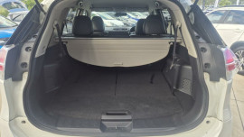 2016 Nissan X-Trail T32 ST-L SUV image 6