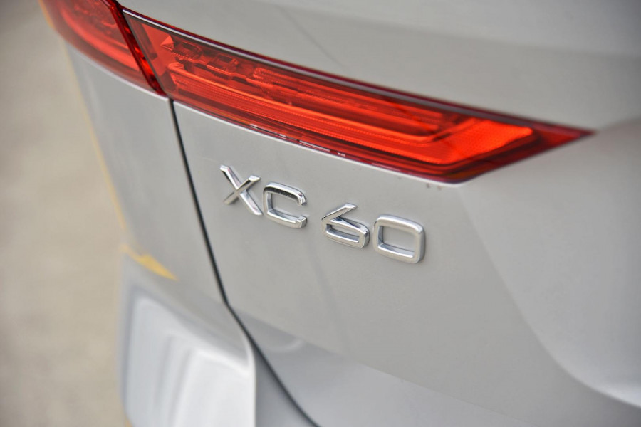 2023 Volvo XC60  Ultimate B5 Bright SUV Image 21