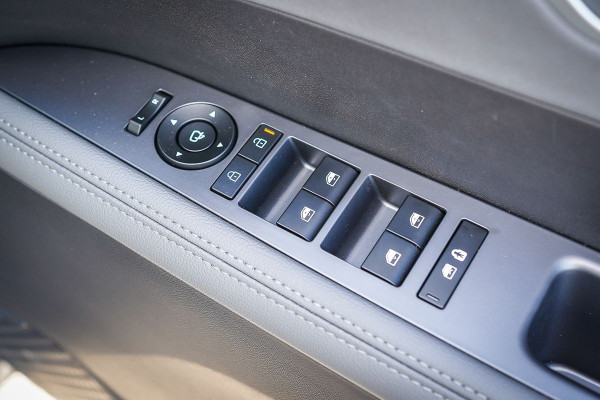 2026 Hyundai ELEXIO EV OE1.V1 Elite SUV Image 19