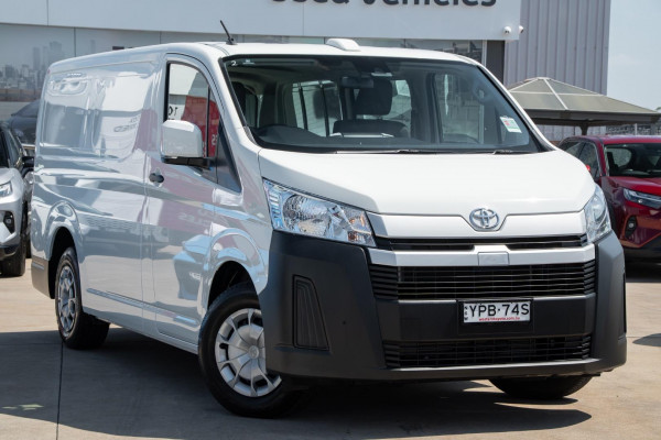2024 Toyota HiAce GDH300R  Van Image 1