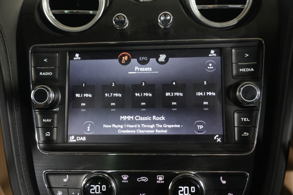 2016 Bentley Bentayga SUV Image 21