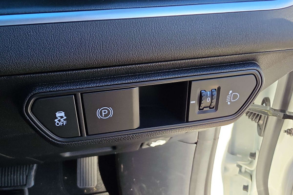 2025 MY26 Kia K4 CL4m S Hatch Image 21