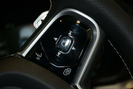 2018 MY19 Volvo XC60 UZ D5 R-Design Suv