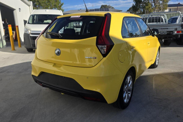 2022 MG MG3 SZP1 Core Hatch Image 3