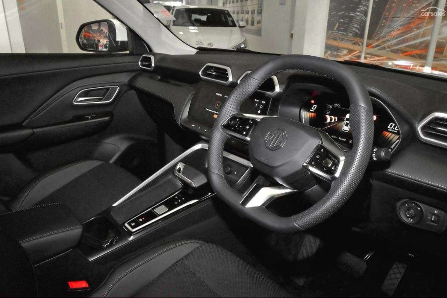 2026 MY26.5 MG ZS ZS32 Essence Hybrid+ SUV Image 10