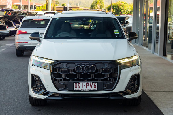 2025 Audi SQ7 4M TFSI SUV image 4