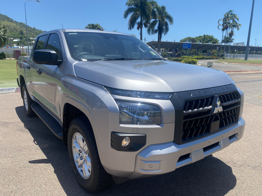 2026 Mitsubishi Triton MV GLX+ Ute Image 1