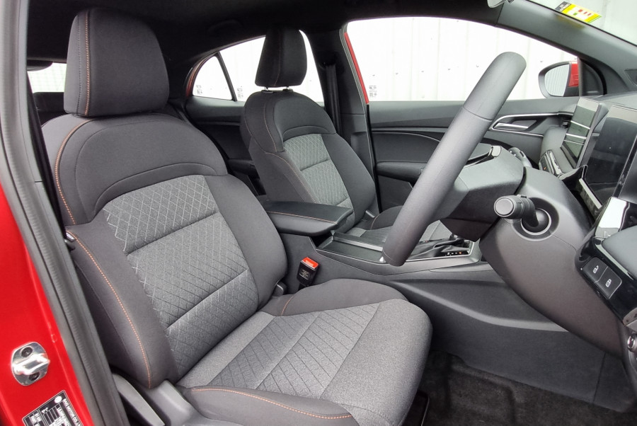 2025 MG 3 MG3 1.5petrol/ cvt/ excite Hatch Image 10