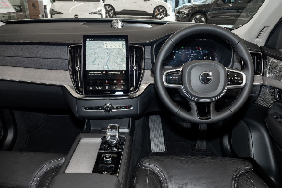 2025 MY26 Volvo XC90 L Series Ultra B5 Dark SUV
