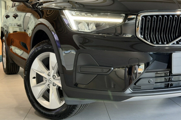 2025 MY26 Volvo XC40 XZ Plus B4 SUV Image 2