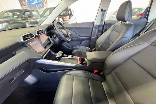 2026 MY26.5 MG ZS ZS32 Essence Hybrid+ SUV Image 4