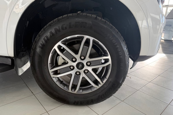2023 MY23.5 Ford Everest UB Trend SUV Image 9