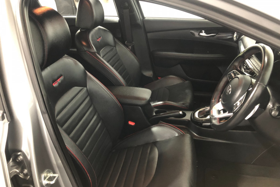 2019 Kia Cerato BD GT Hatch Image 11