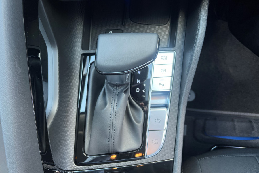 2025 Hyundai i30 CN7.V2  Sedan Image 13