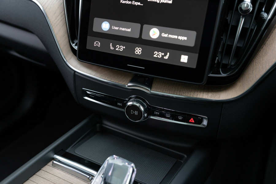 2026 Volvo XC60 UZ Plus B5 Bright SUV Image 28