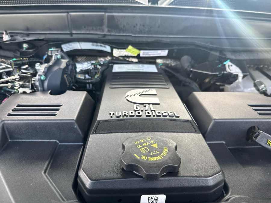 2022 Ram 2500 DJ Laramie Ute Image 28
