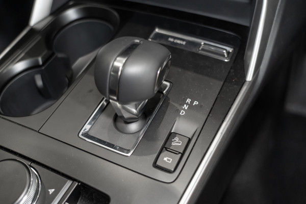 2024 Mazda CX-80 KL G40e Pure SUV Image 12