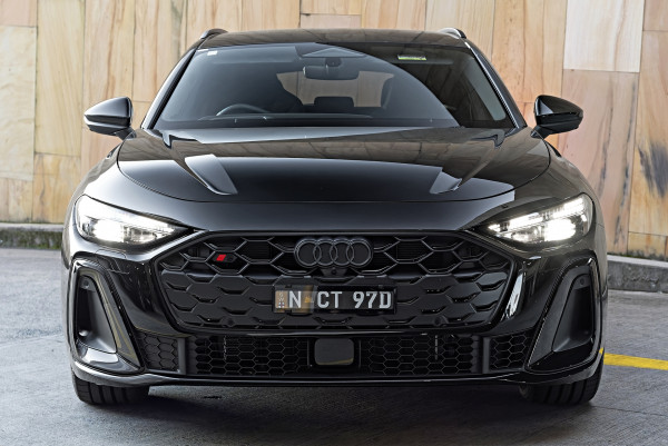 2025 Audi S5 B10 270Kw v6 Wagon image 4