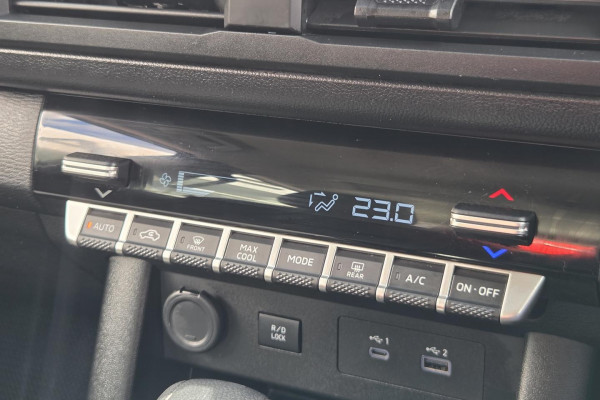 2026 Nissan Navara D27 SL Ute Image 12