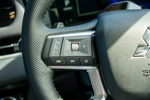2025 Mitsubishi Outlander ZM Aspire SUV Image 12
