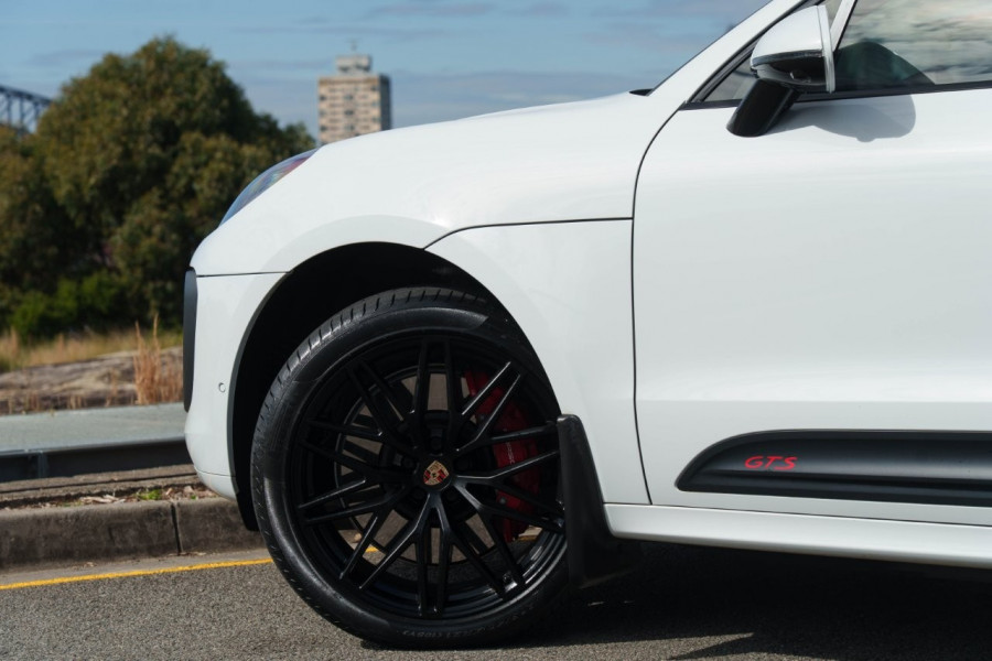 2021 Porsche Macan GTS SUV Image 6