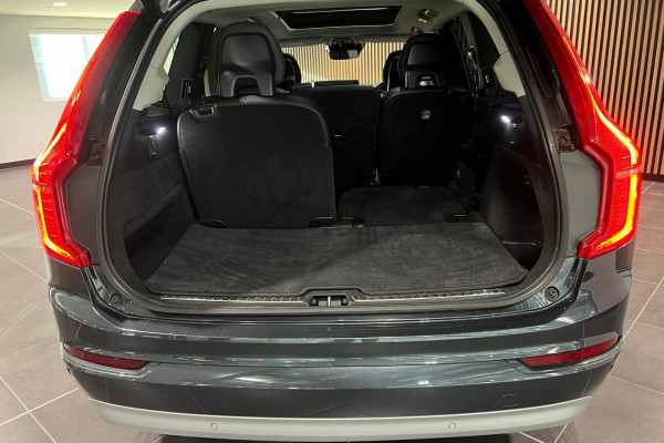 2021 MY22 Volvo XC90 L Series B5 Momentum SUV Image 9
