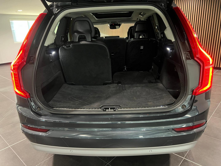 2021 MY22 Volvo XC90 L Series B5 Momentum SUV Image 9