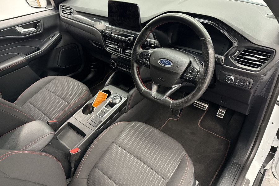 2023 MY23.25 Ford Escape ZH ST-Line SUV Image 17
