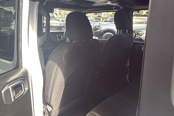2022 Jeep Wrangler JL Unlimited Night Eagle SUV Image 31