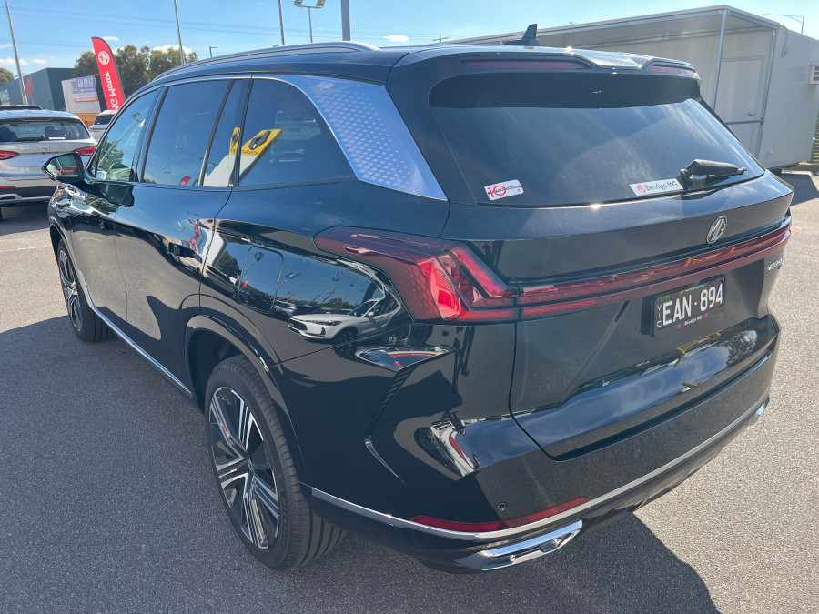 2025 MG QS IS31 Essence SUV Image 12