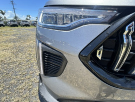 2024 GWM Haval Jolion A01 Lux Hybrid SUV image 11
