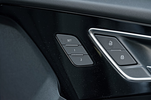 2025 MY24 Audi Q4 e-tron F4 45 SUV