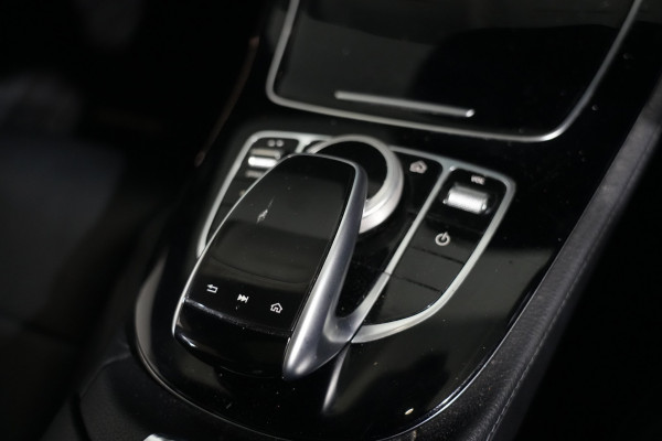 2017 Mercedes-Benz E-Class E300 Sedan image 16