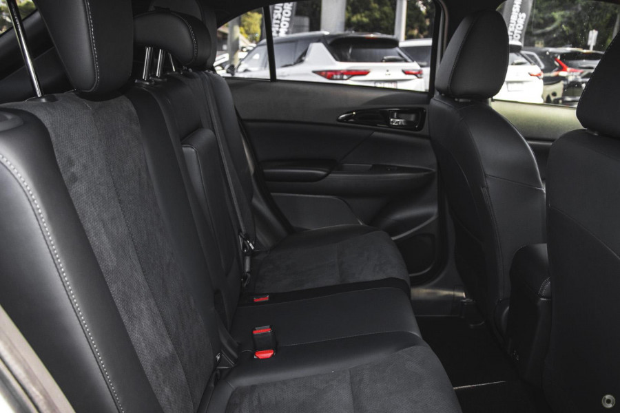 2024 Mitsubishi Eclipse Cross YB Black Edition SUV Image 8