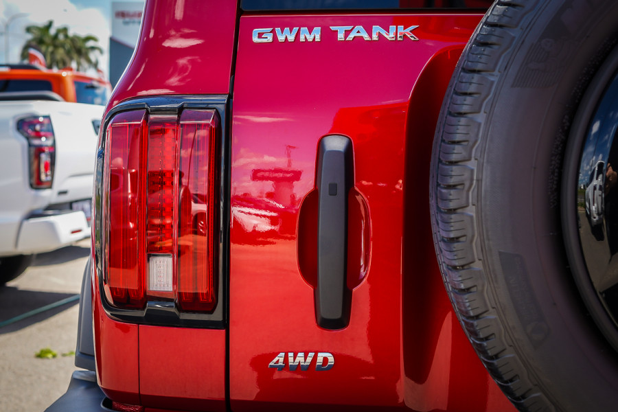 2024 GWM Tank 300 P01 Ultra SUV Image 9