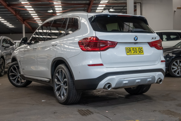 2018 BMW X3 G01 xDrive20d SUV image 2