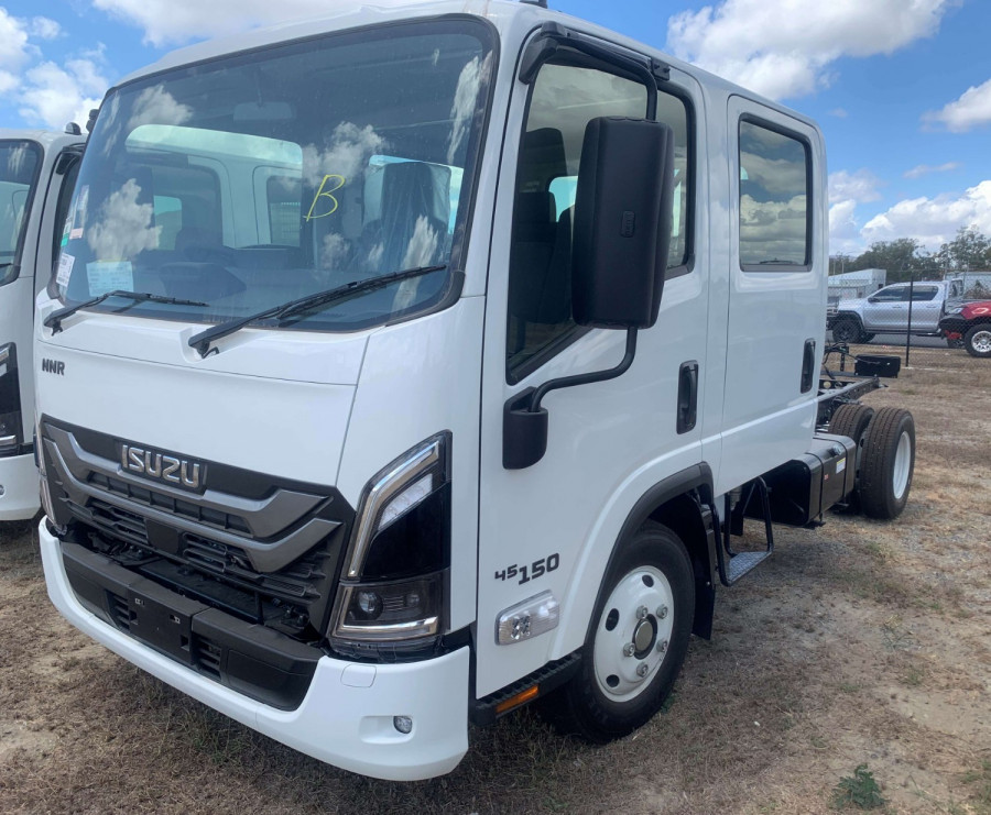 2026 Isuzu  NNR 45-150 DT C34 Cab Chassis Image 1