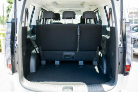 2024 Hyundai Staria US4.V2 Highlander People Mover