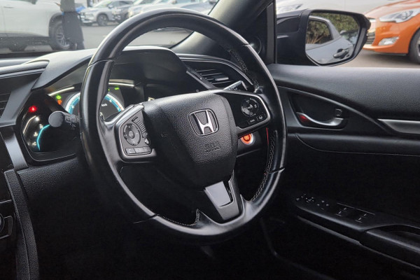 2019 MY18 Honda Civic 10th Gen VTi-LX Hatch Image 15