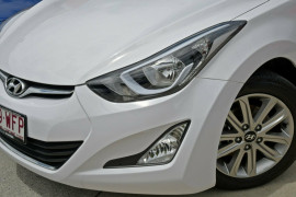 2015 Hyundai Elantra MD3 SE Sedan