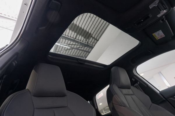 2026 MY25 Audi A3 GY TFSI 150kW S line Hatch image 16